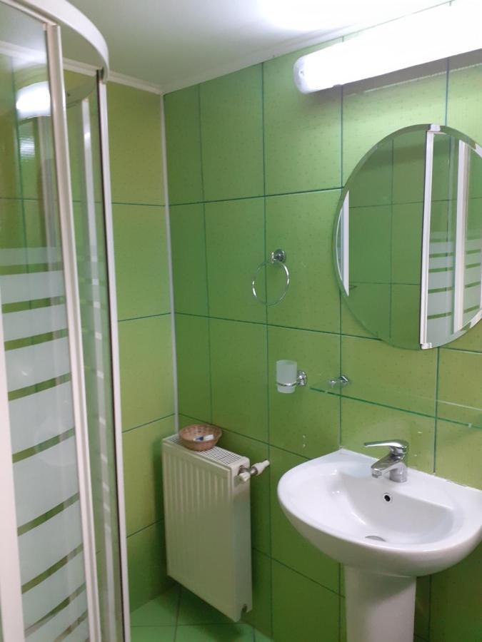 Casa Azugeana Azuga Bagian luar foto