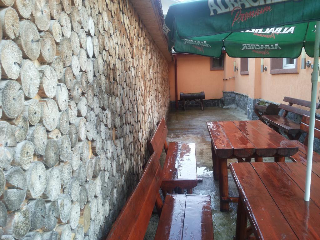 Casa Azugeana Azuga Bagian luar foto
